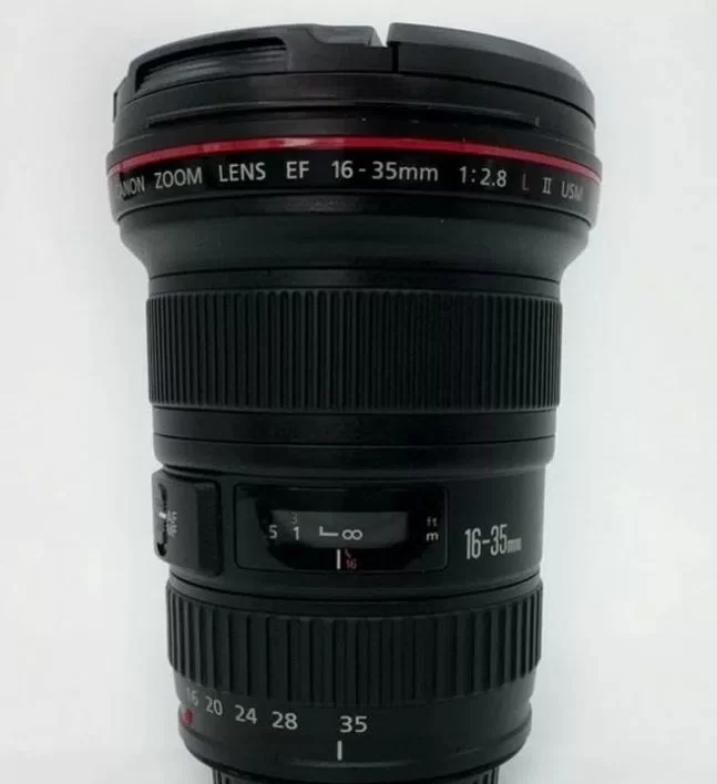 Canon EF 16-35mm f/2.8 USM 